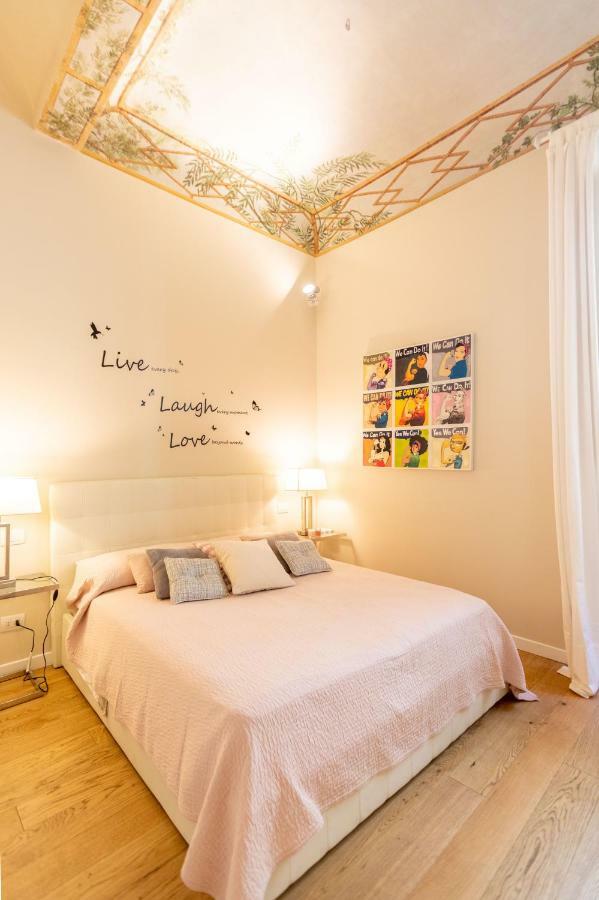 Santa Croce Luxury 2 Bedroom Florence Exterior photo